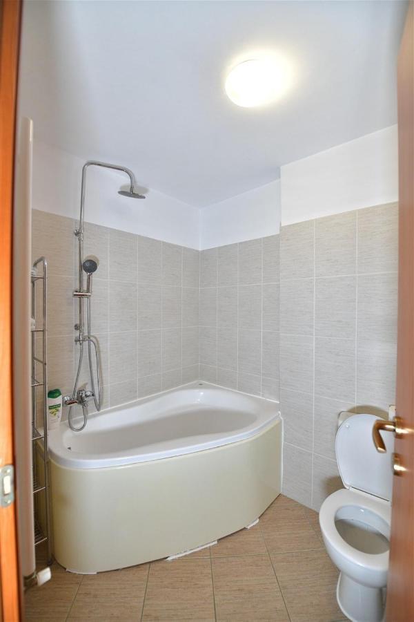 Apartament Lux 1 Mai Pod Bucureşti Exterior foto